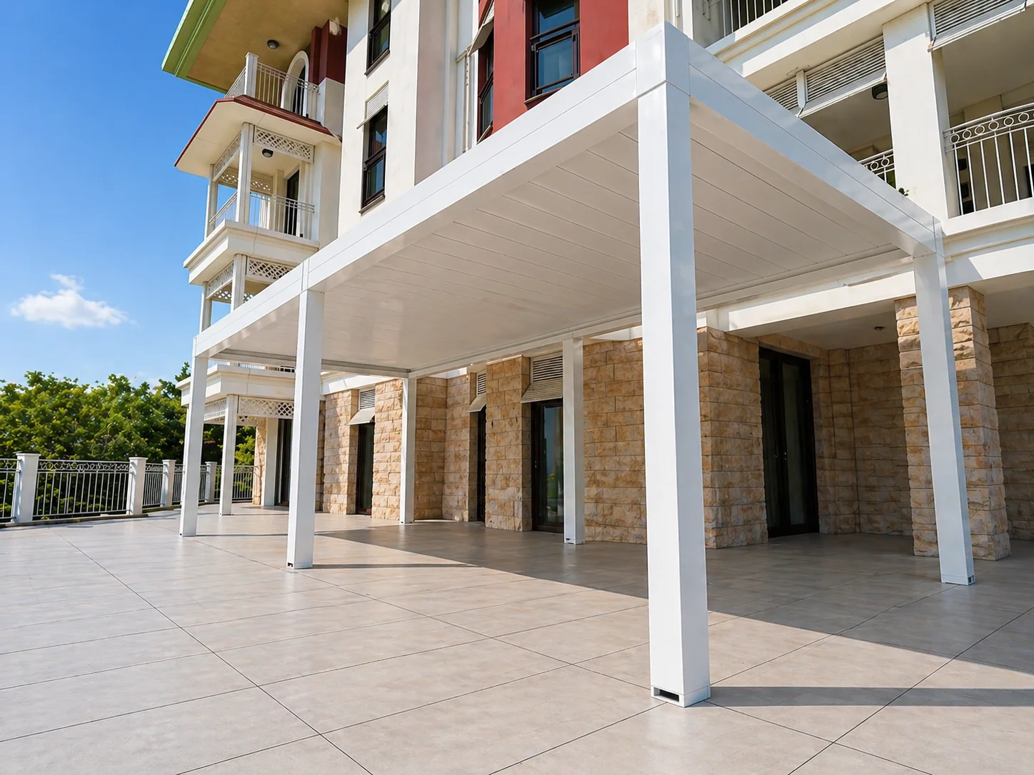 Tek Hareketli Makaslı Bioklimatik Pergola